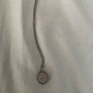 kendra scott necklace